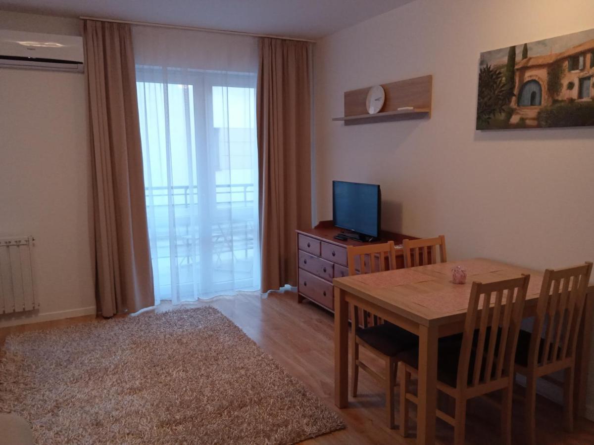 Mendez Lakas Budapeste Exterior foto